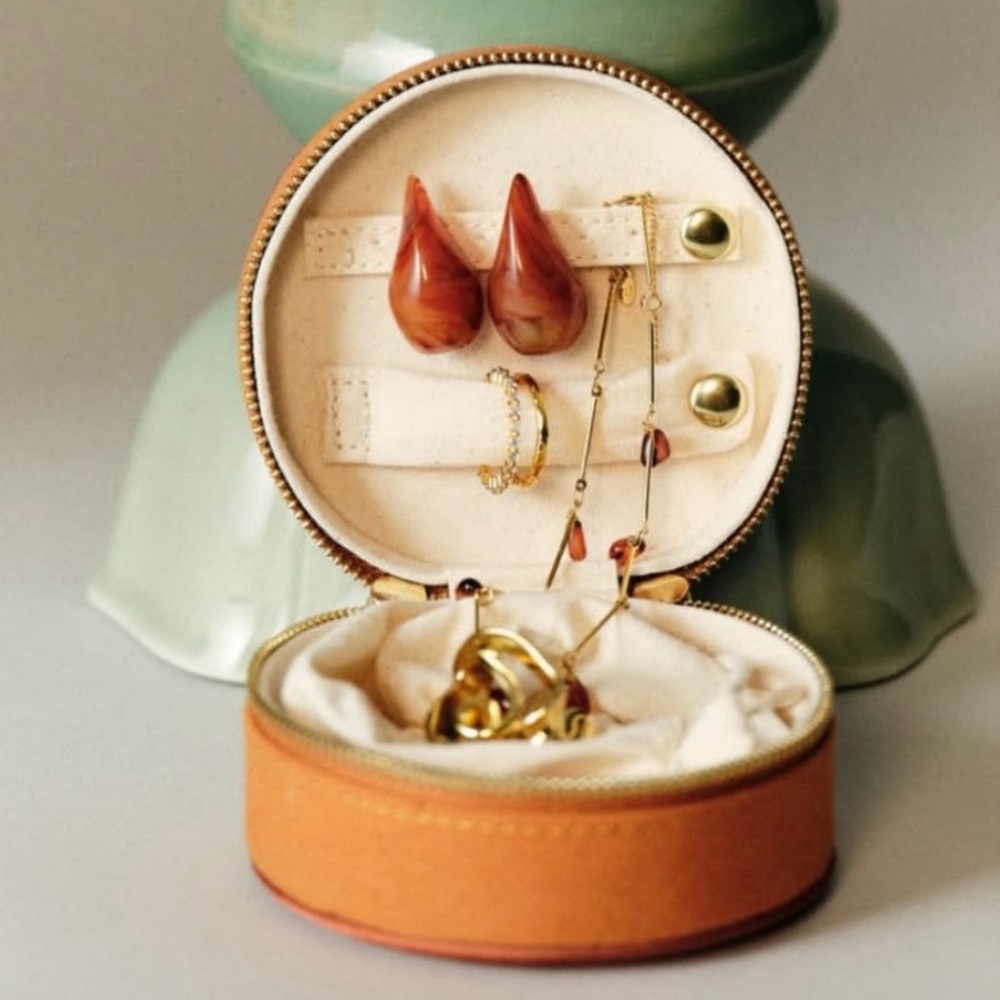 Sezane Jewelry Box in Camel